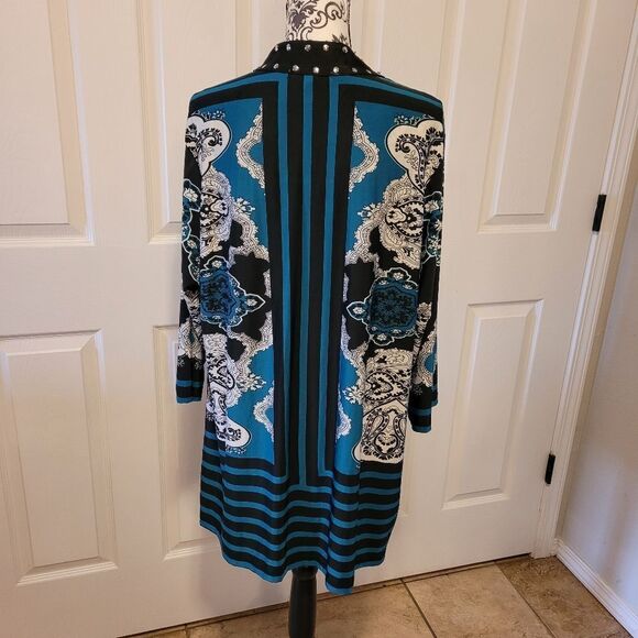 Maria Gabrielle woman's 2X tunic top - Picture 3 of 8